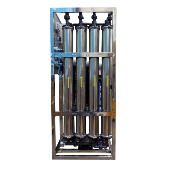 INDUSTRIAL RO SYSTEM COMPACT 6000G (3).jpg