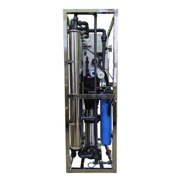 INDUSTRIAL RO SYSTEM COMPACT 6000G (2).jpg